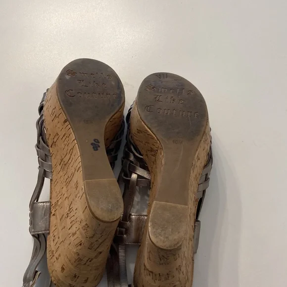Juicy Couture Silver Strappy Leather Slingback Kody Wedge Sandals size 10 - Picture 6 of 9